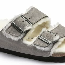 Outlet ๐ฅ Birkenstock Arizona Shearling Suede Leather Stone Coin ๐ฏ 15 Outlet ๐ฅ Birkenstock Arizona Shearling Suede Leather Stone Coin ๐ฏ -women-sandals sale 1017403 detail 1