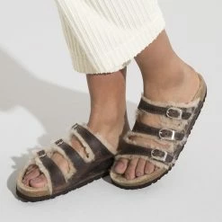Flash Sale 🤩 Birkenstock Florida Fresh Shearling Oiled Leather Habana 🤩 -women-sandals sale 1020384 f closeup f