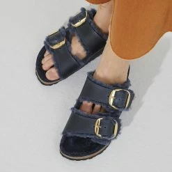 Hot Sale ๐ Birkenstock Arizona Big Buckle Oiled Leather Midnight ๐ฏ 19 Hot Sale ๐ Birkenstock Arizona Big Buckle Oiled Leather Midnight ๐ฏ -women-sandals sale 1023139 detail 8