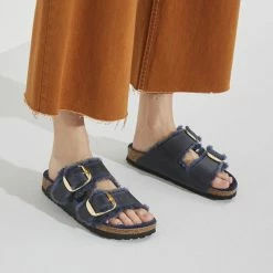 Hot Sale ๐ Birkenstock Arizona Big Buckle Oiled Leather Midnight ๐ฏ 13 Hot Sale ๐ Birkenstock Arizona Big Buckle Oiled Leather Midnight ๐ฏ -women-sandals sale 1023139 f closeup f